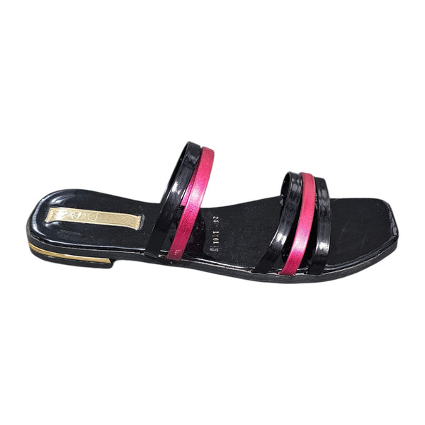 Sandalia FINA 1001 B Plana Negro y Brillante
