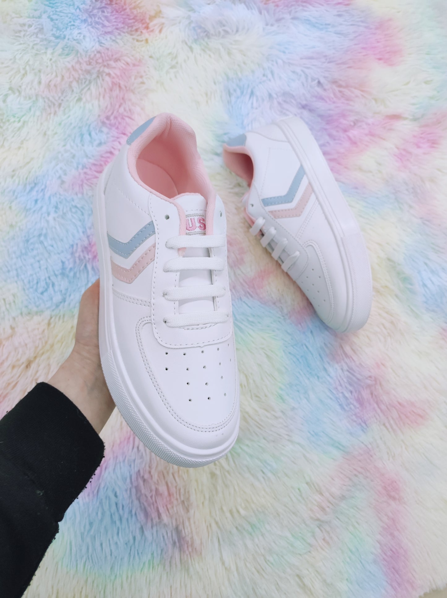 Tenis JAMA Moda Urbana Blanco con Rosa Tonos Pasteles