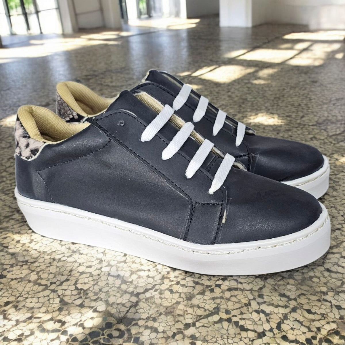 Tenis LIX Moda Casual Sneakers Urbanos