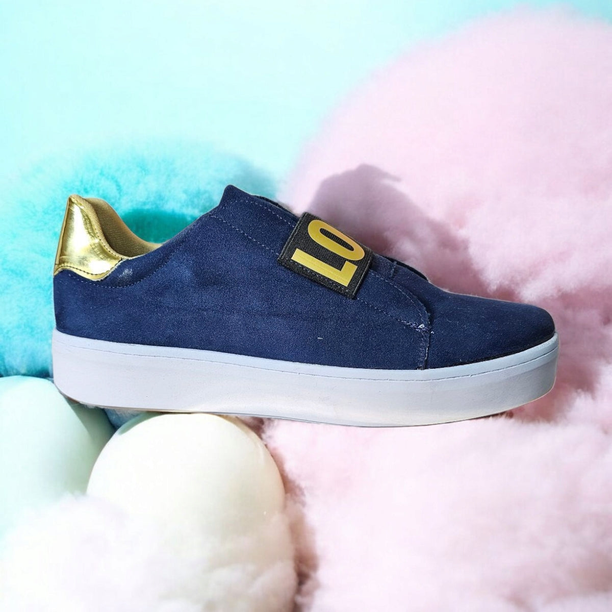 Tenis NEW WOMAN 250 LOVE Slide in Casual y Plataforma