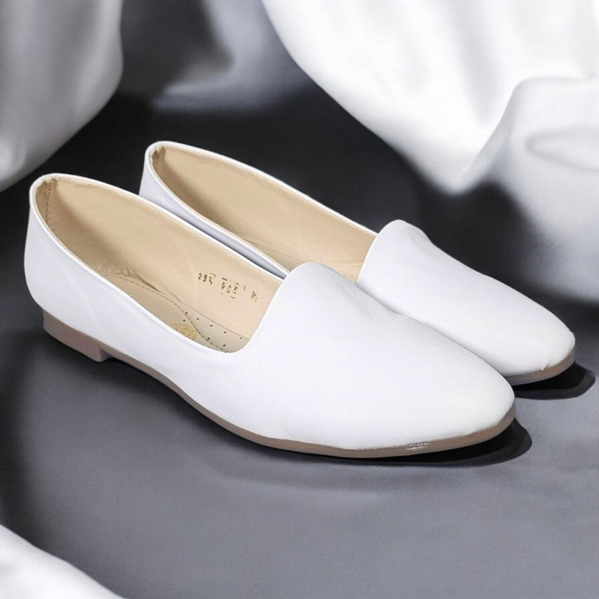 Balerina LADY 905 Flats  de piso color Blanco