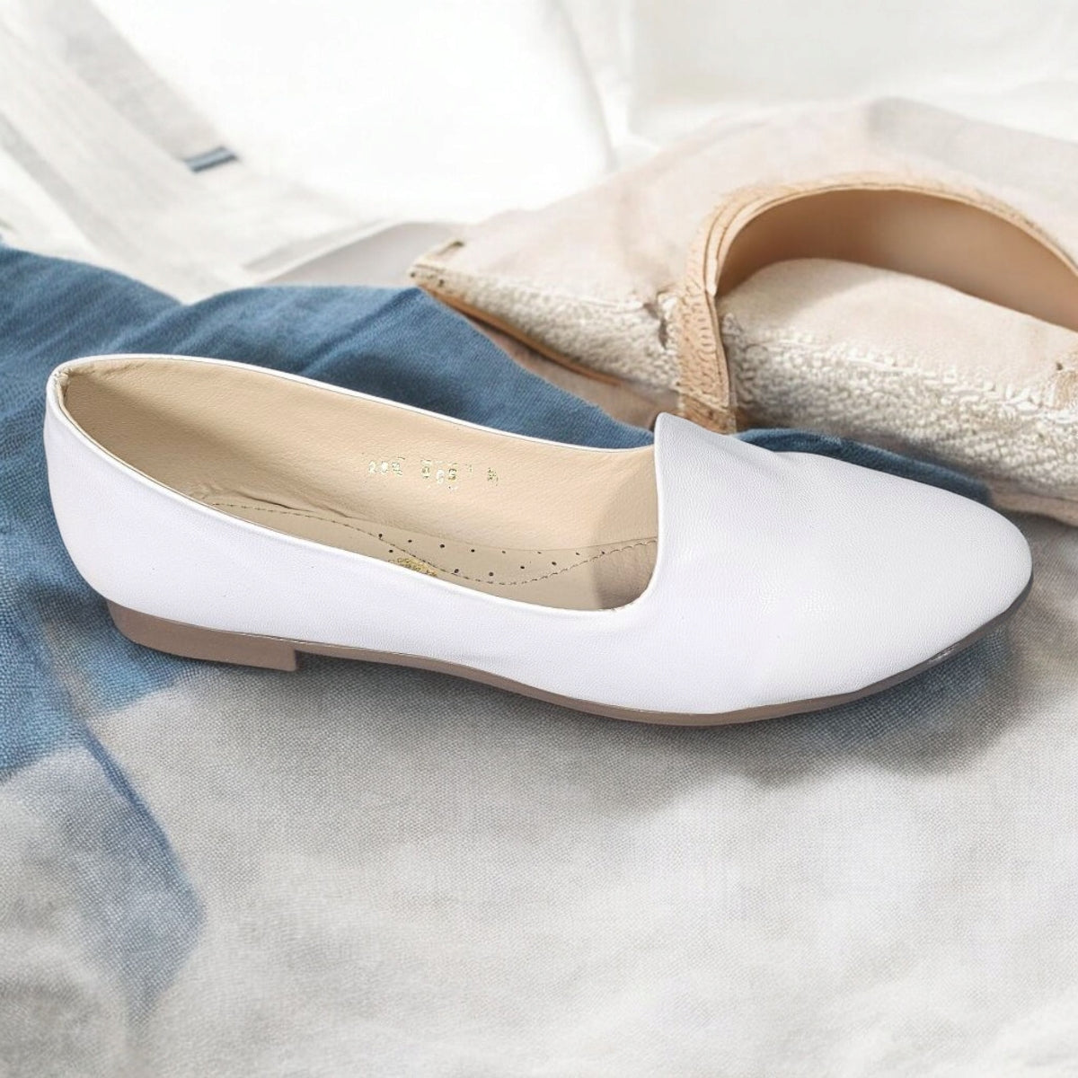 Balerina LADY 905 Flats  de piso color Blanco