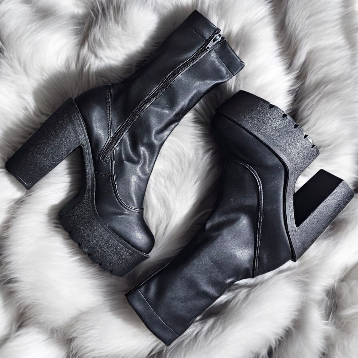 Botin KARM 850 Tubo de Lycra