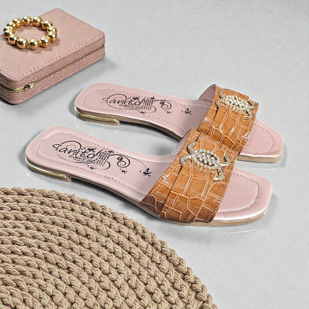 Sandalias Sari Est. 100 Clásicas con Herraje