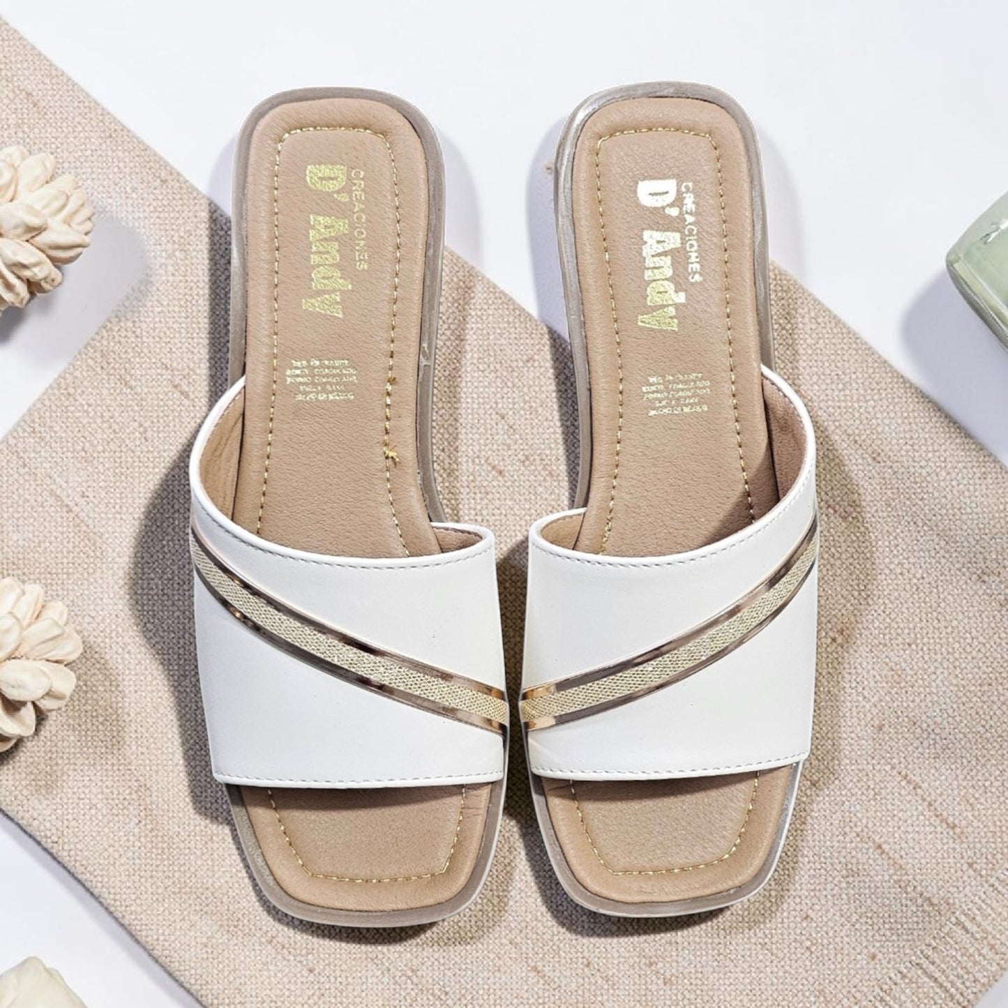 Sandalia Andy Est. 450 Slide in Brillos