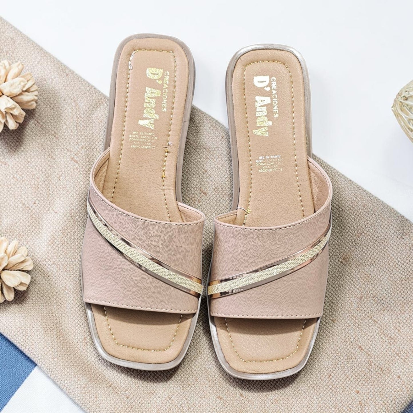 Sandalia Andy Est. 450 Slide in Brillos