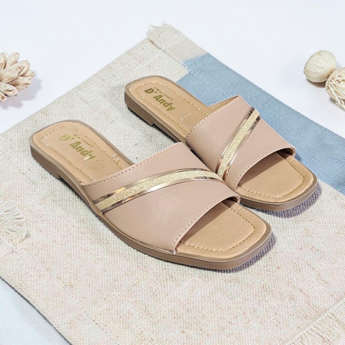 Sandalia Andy Est. 450 Slide in Brillos