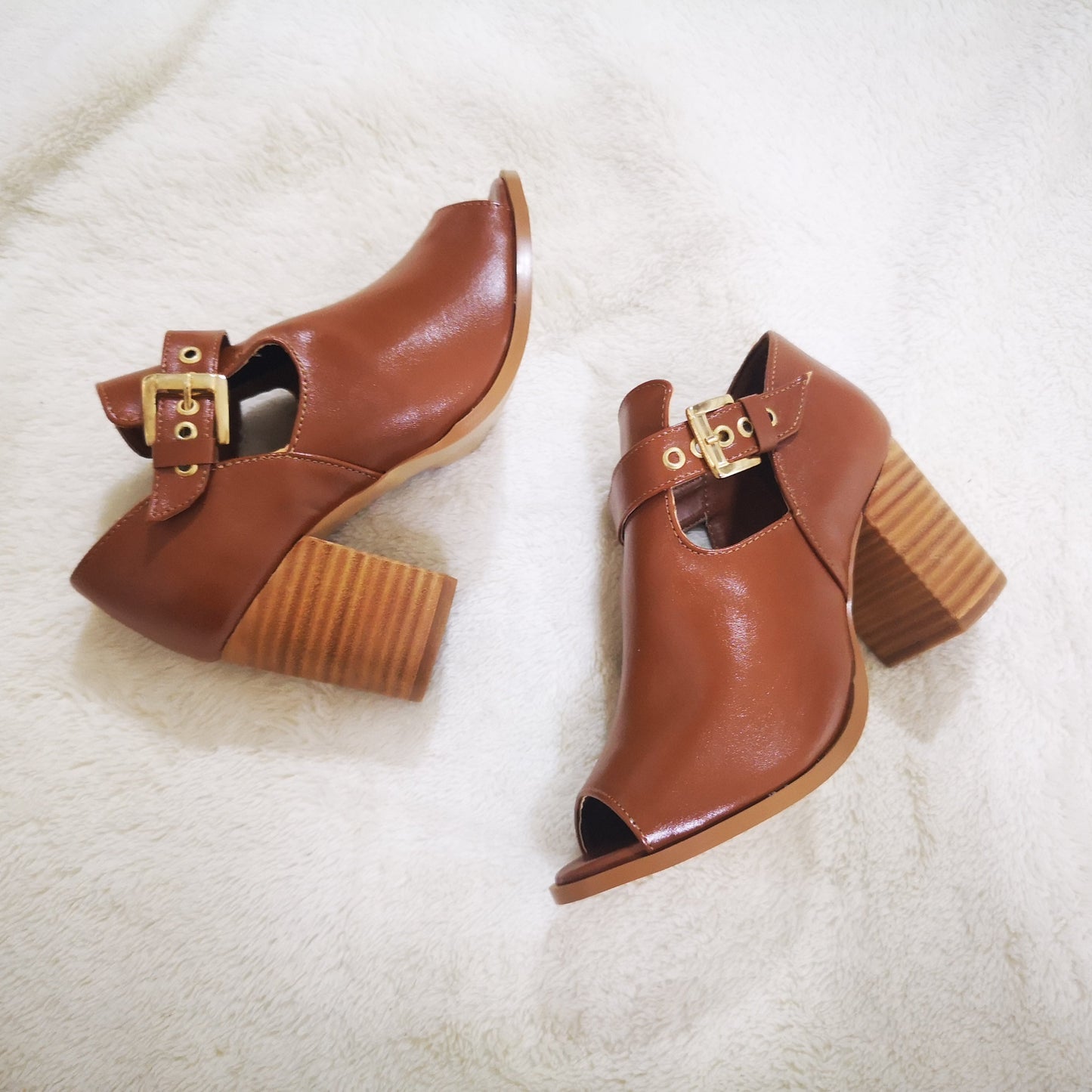 Zapato de Tacón VLine Color Melle Estilo Casual y Elegante con Punta boca de Pez