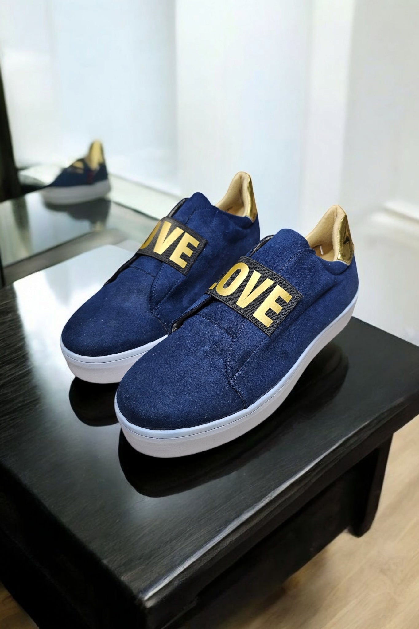 Tenis NEW WOMAN 250 LOVE Slide in Casual y Plataforma