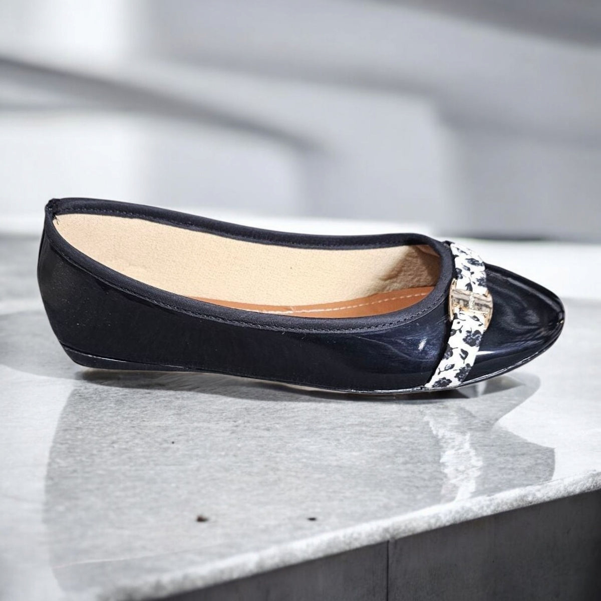Balerina LADY GRECIA 03 Flats de Charol con Cinta