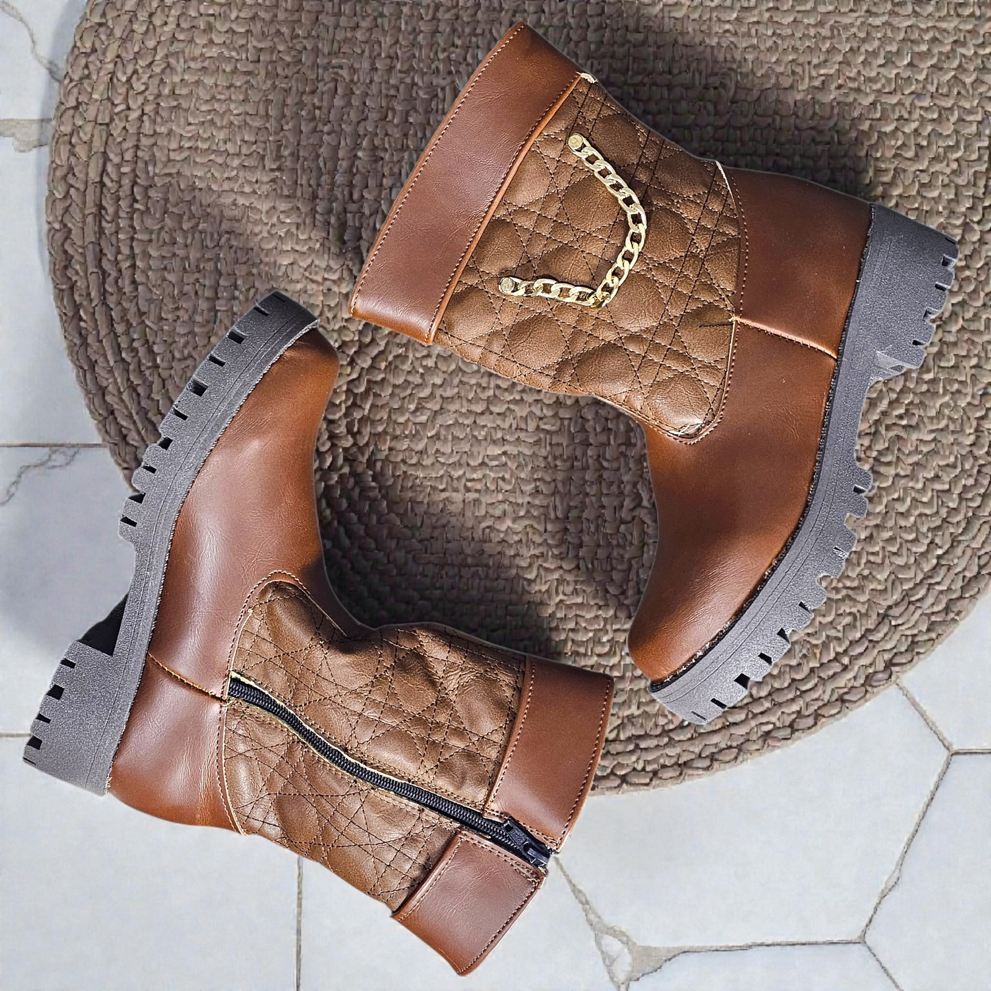 Botin ANDY 220 y 225 Adorno Lateral